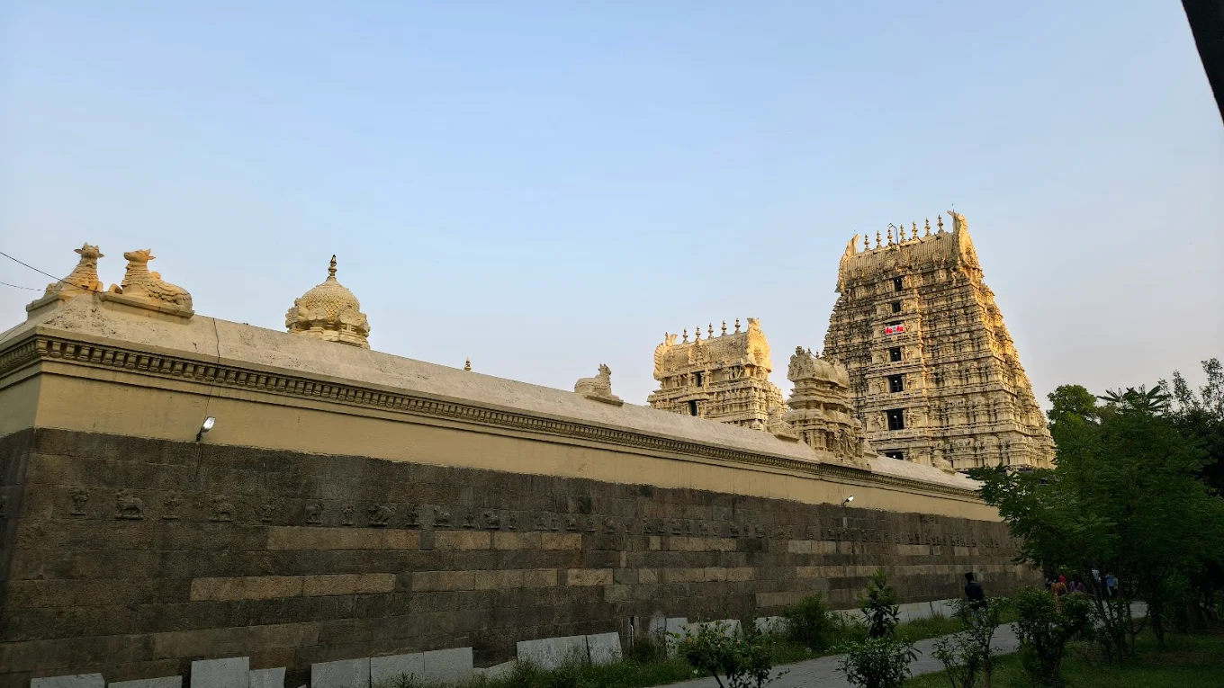 Jalakandeswarar Temple
